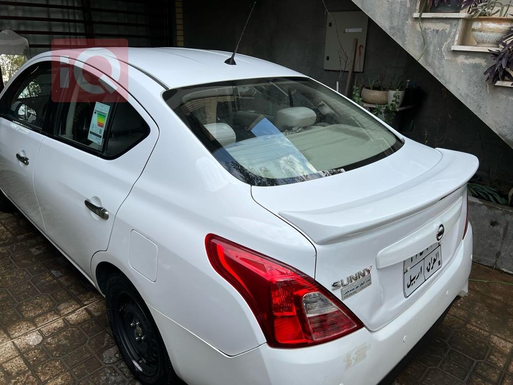 Nissan Sunny
